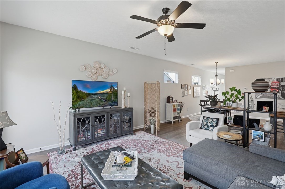 938 Southline Drive