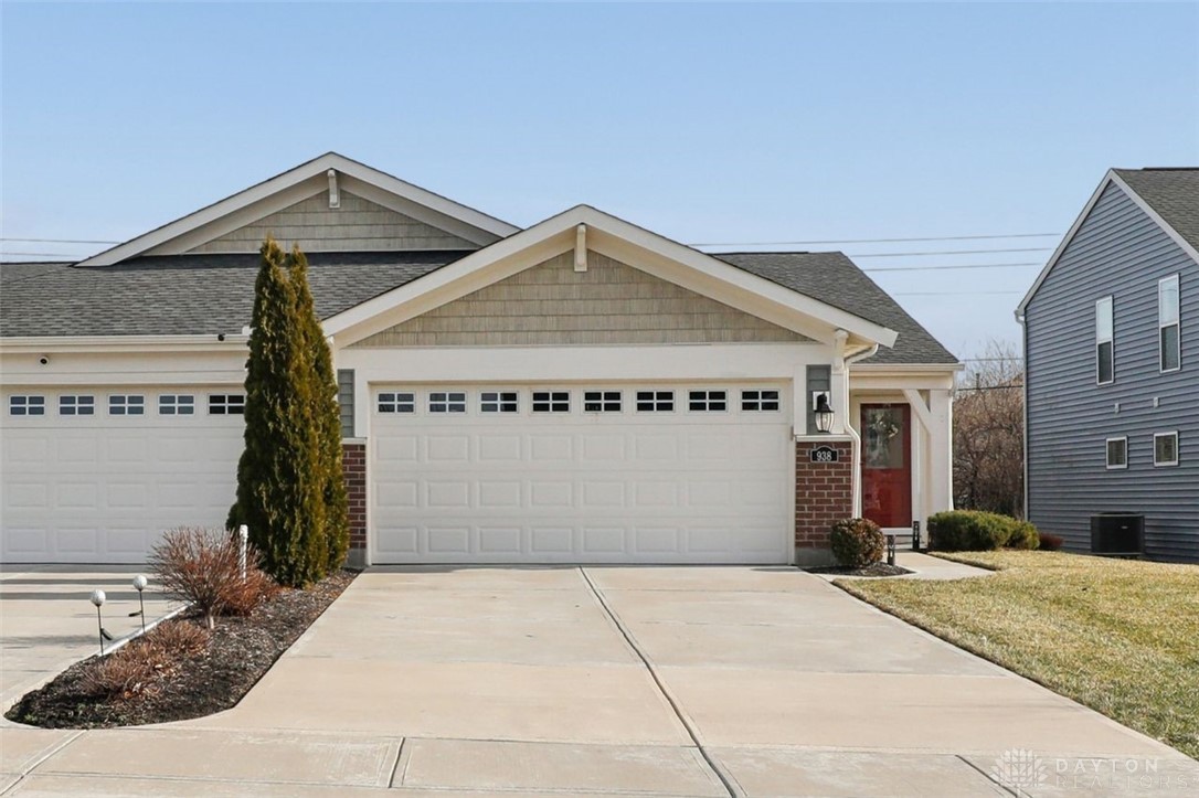 938 Southline Drive