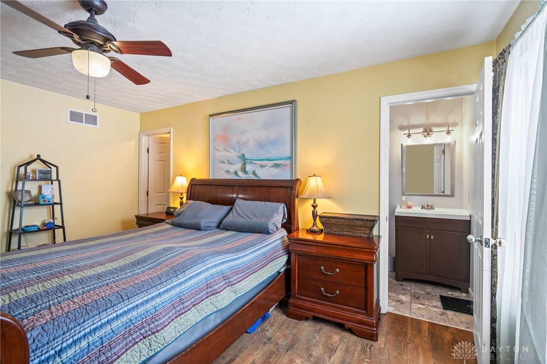 418 Lake Front Drive