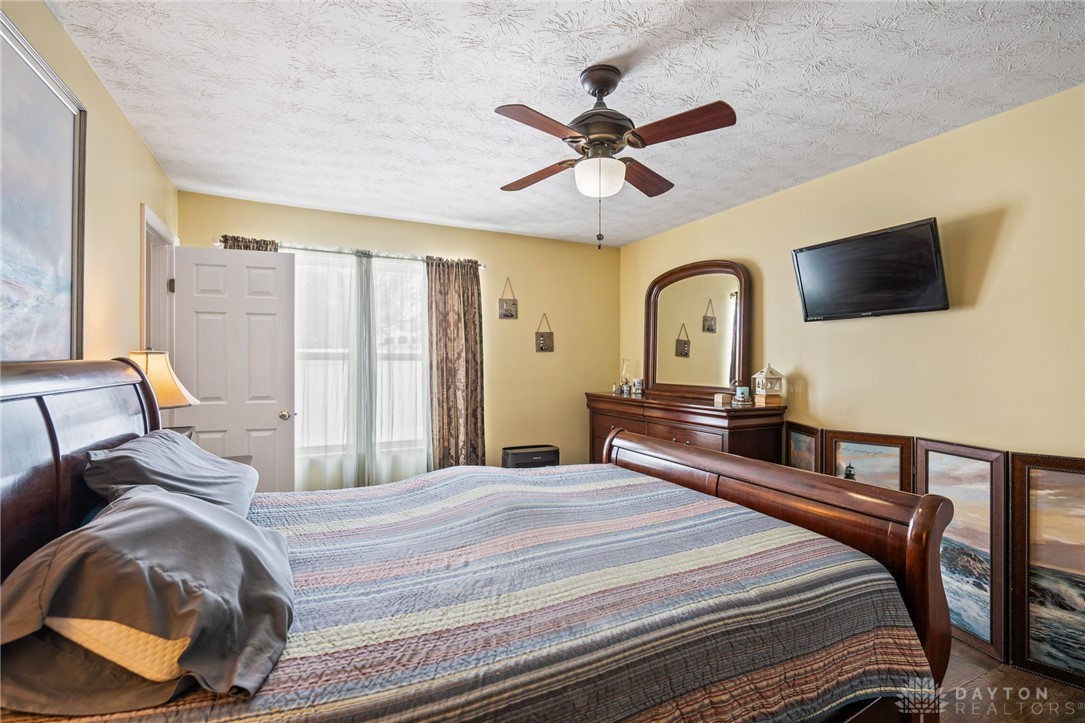 418 Lake Front Drive