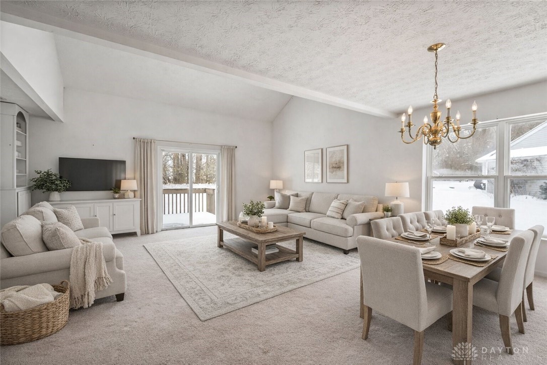 854 Round Hill Court