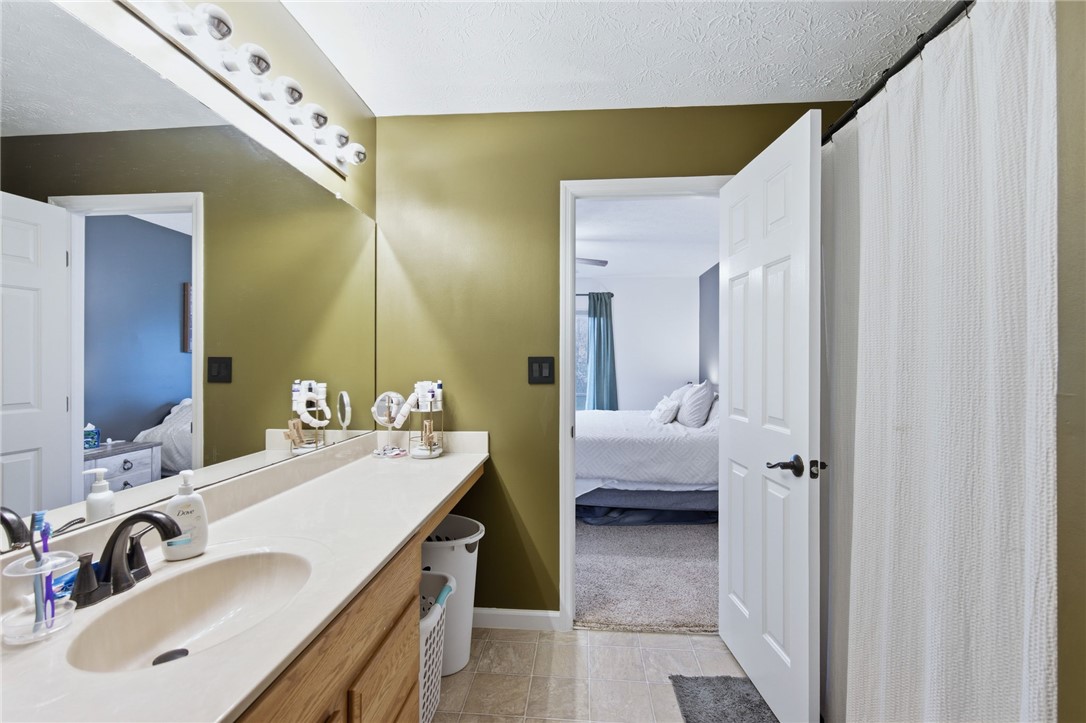 1194 Bugle Bluff Court