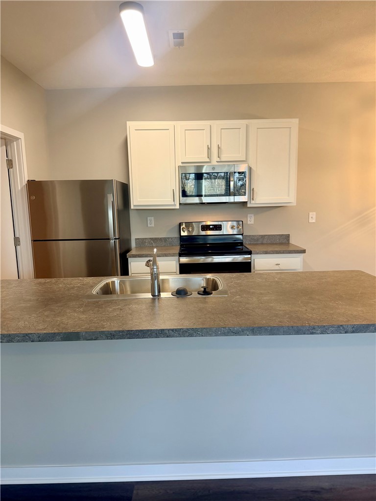 732 Pheasant Run Drive 3