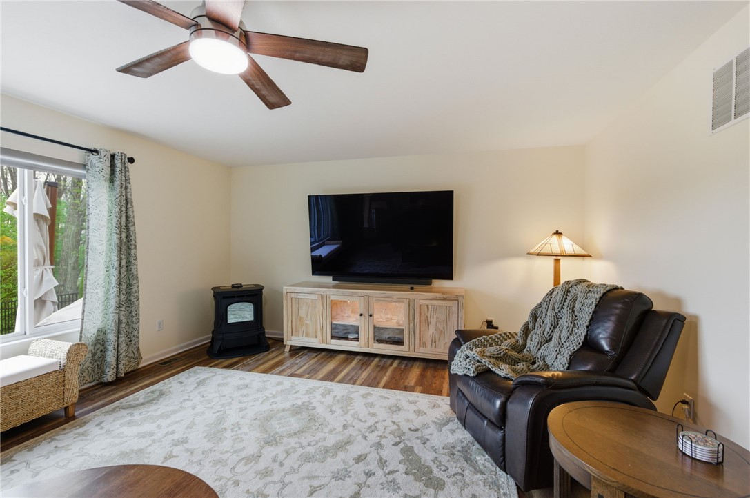 1536 Golf Club