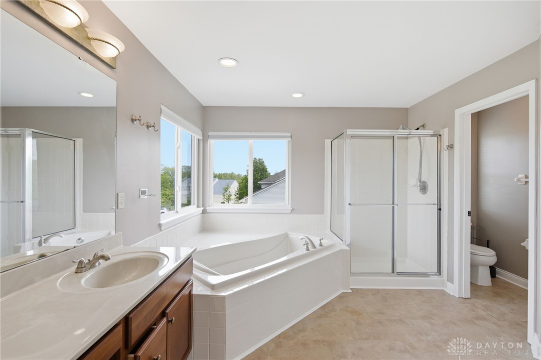 1220 Fox Hollow Drive