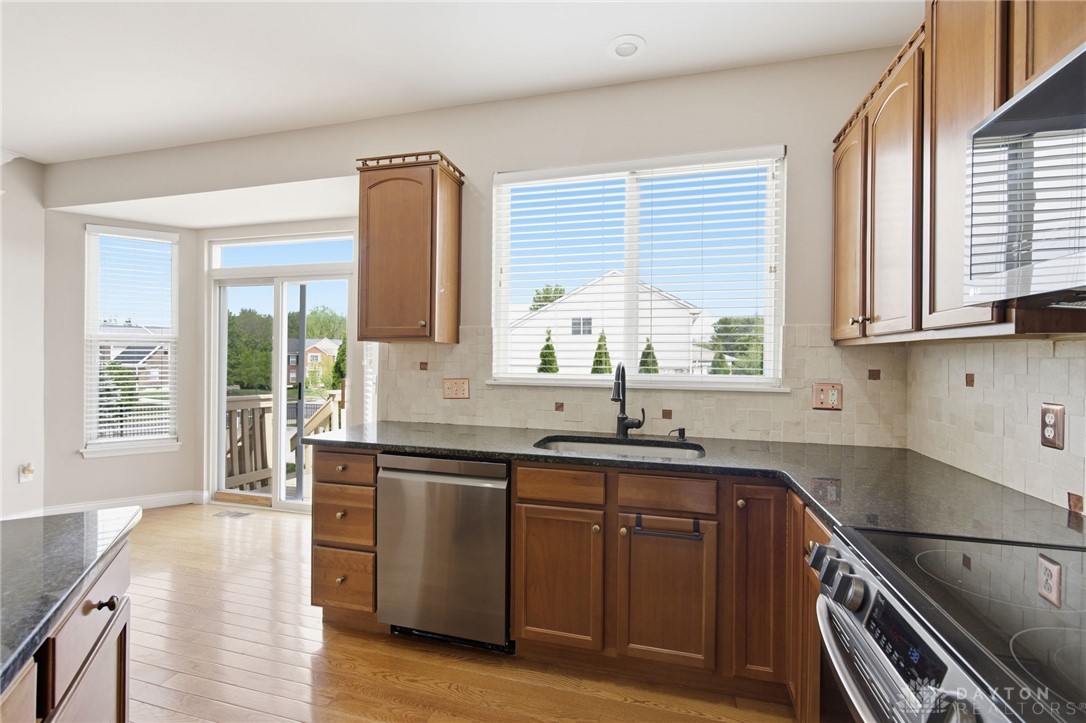 1220 Fox Hollow Drive