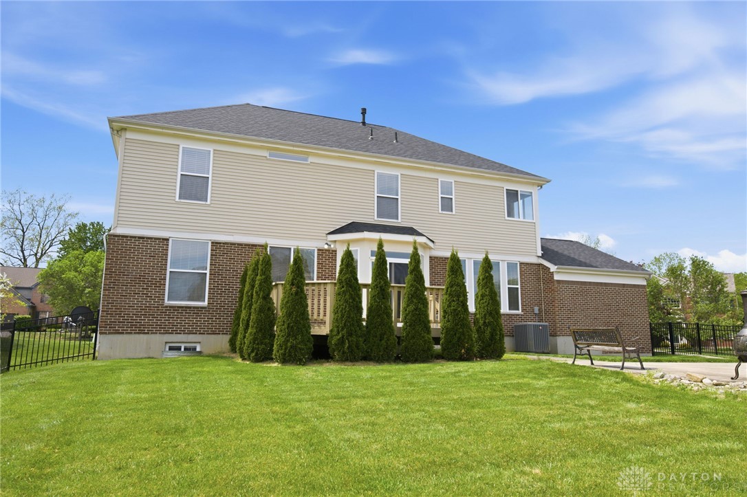 1220 Fox Hollow Drive