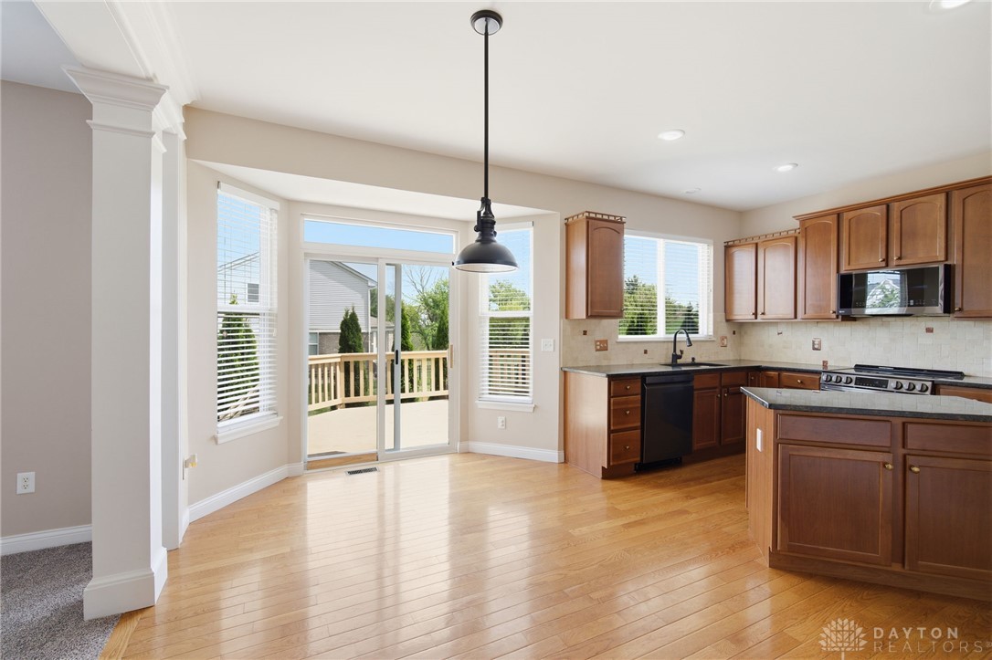 1220 Fox Hollow Drive