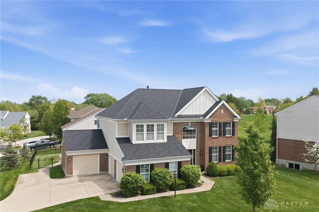 1220 Fox Hollow Drive