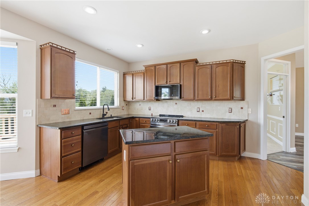 1220 Fox Hollow Drive