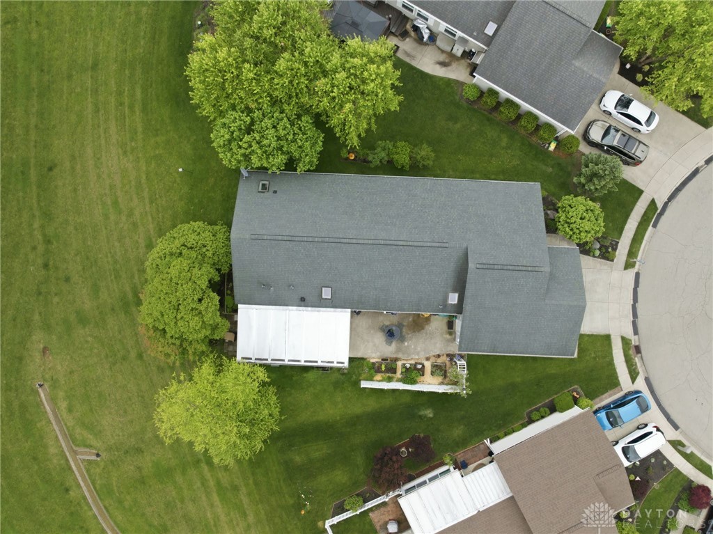 2310 Mallory Court 8