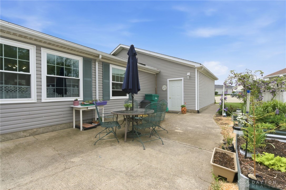 2310 Mallory Court 8
