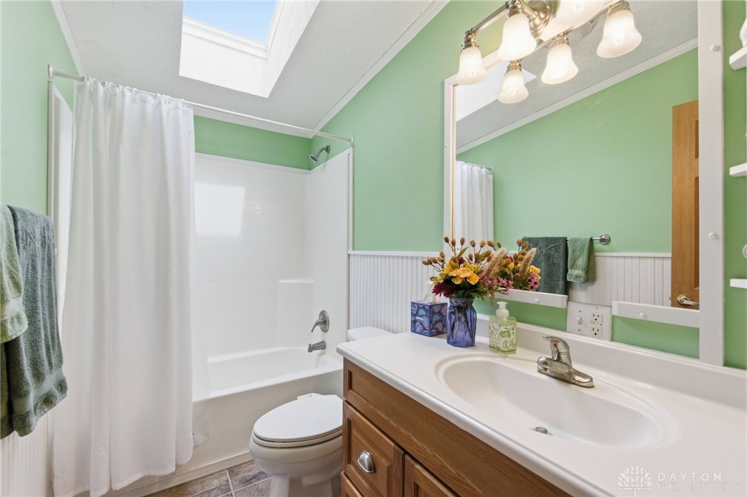 2310 Mallory Court 8