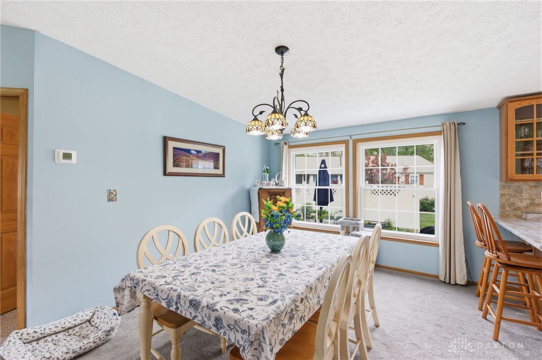 2310 Mallory Court 8