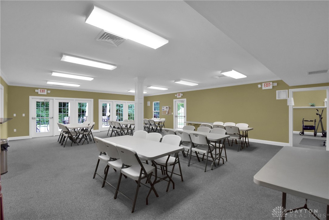 2310 Mallory Court 8