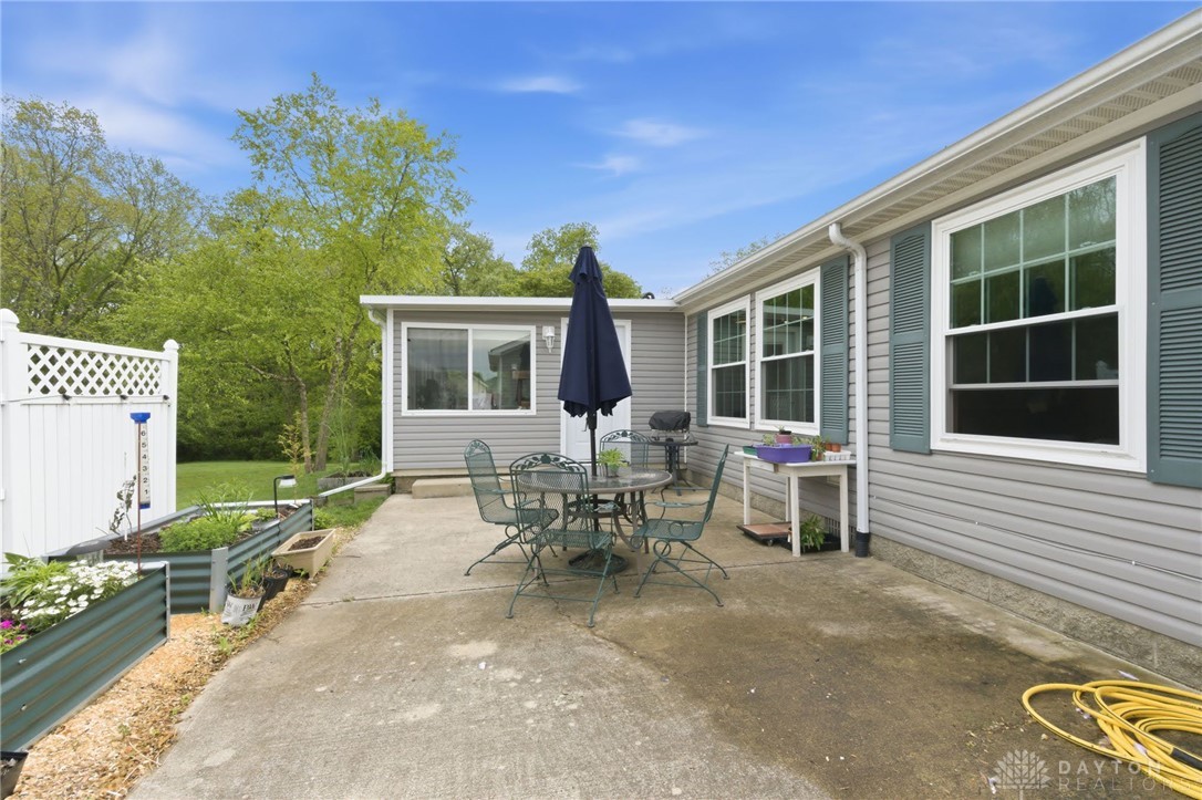 2310 Mallory Court 8