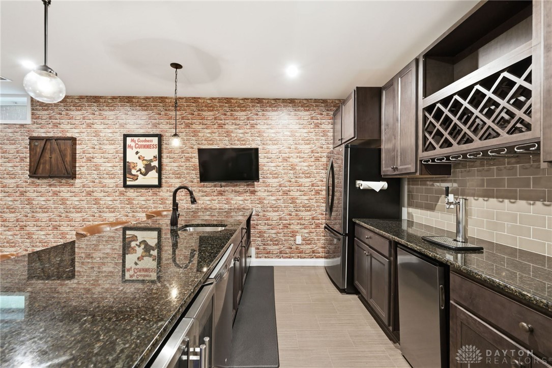5433 Birch View Drive