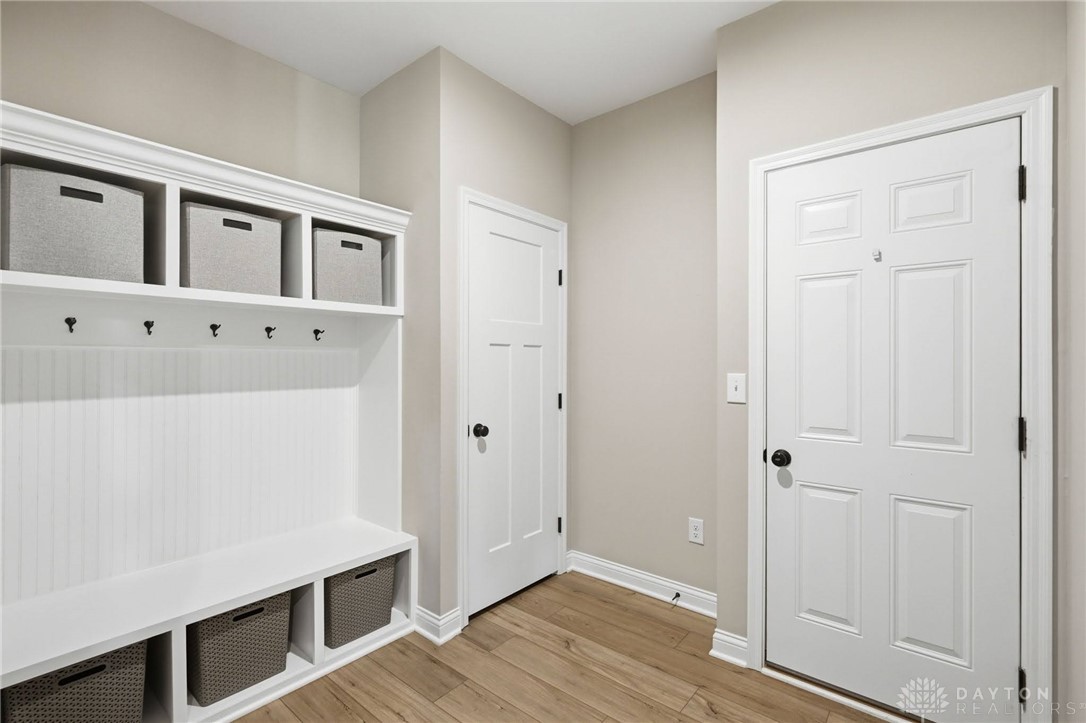 5433 Birch View Drive
