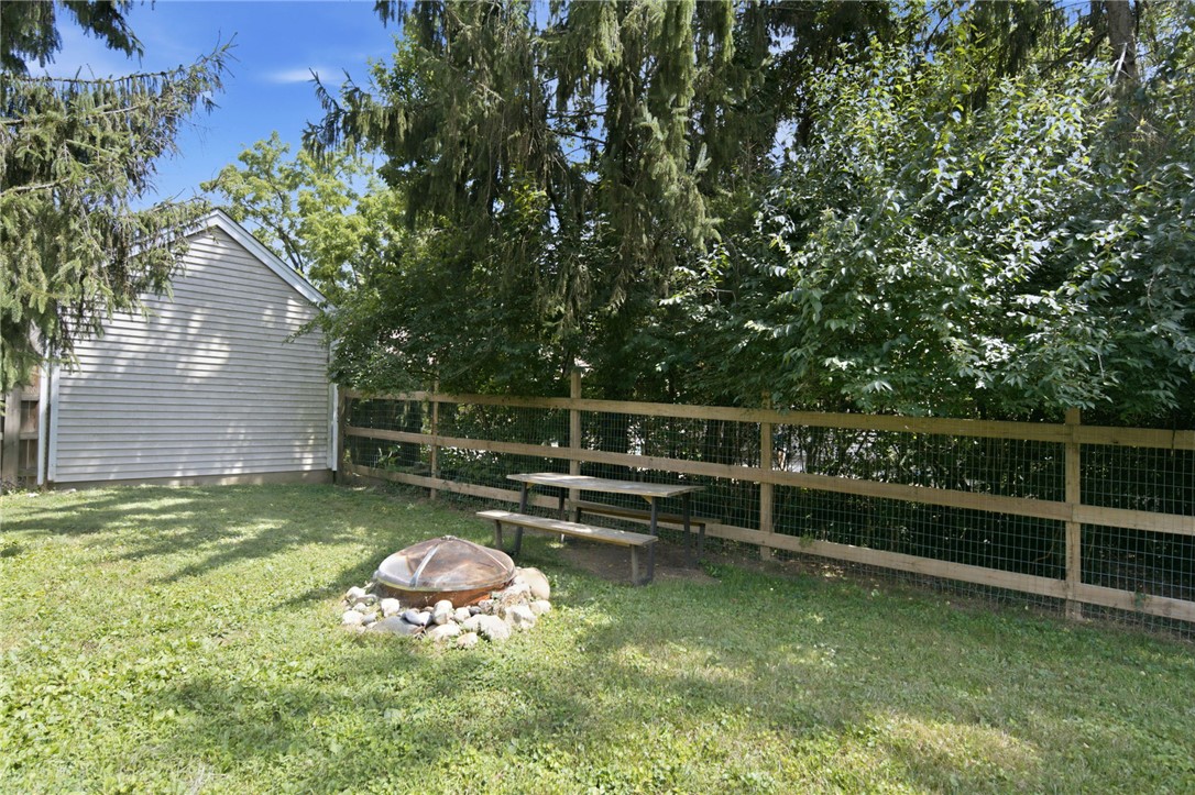 109 Maple Avenue