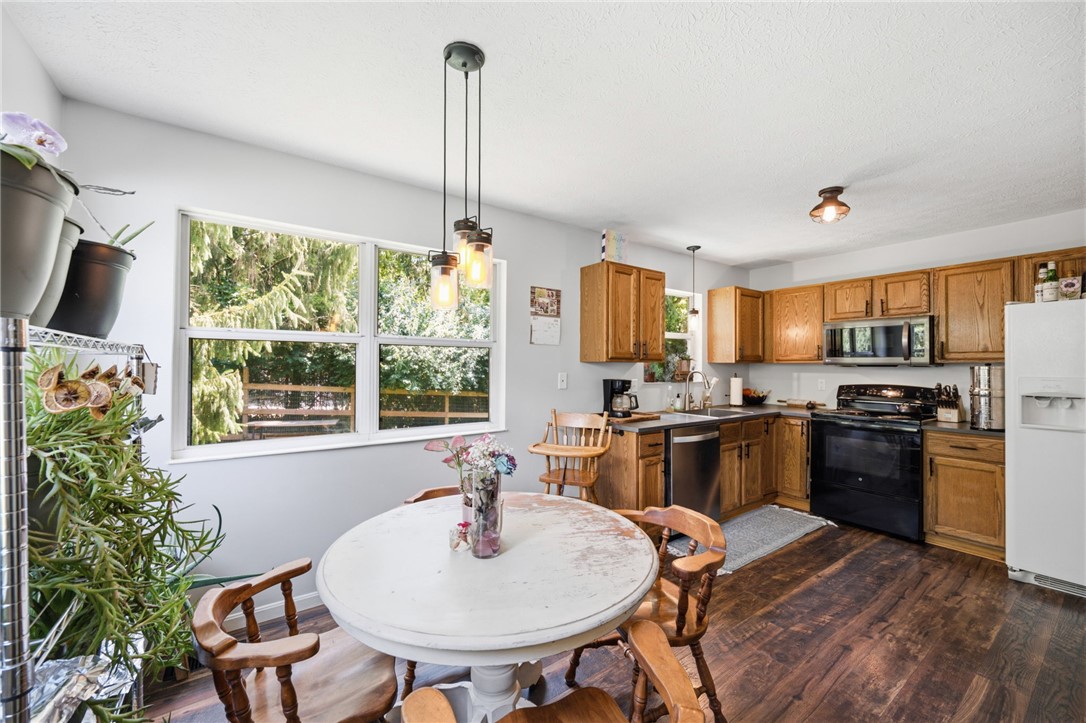 109 Maple Avenue