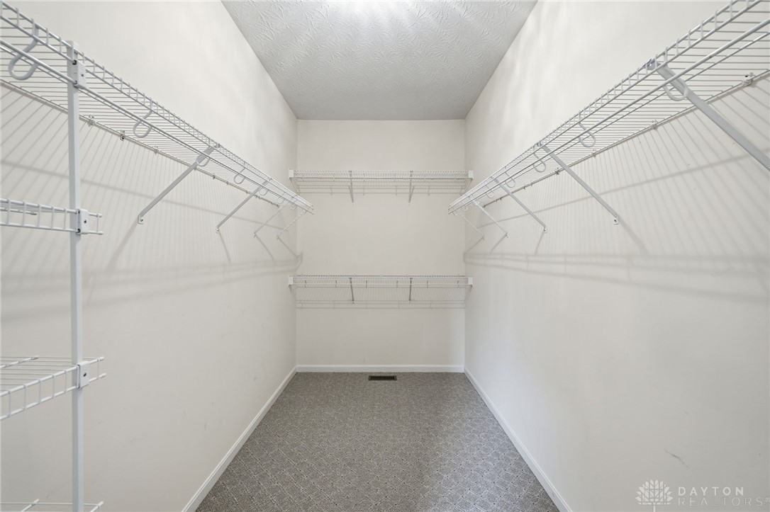 2338 Pointview Court