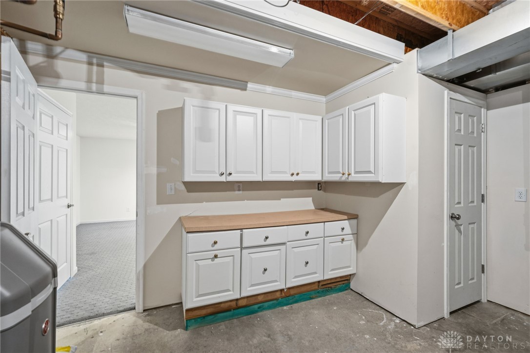2338 Pointview Court