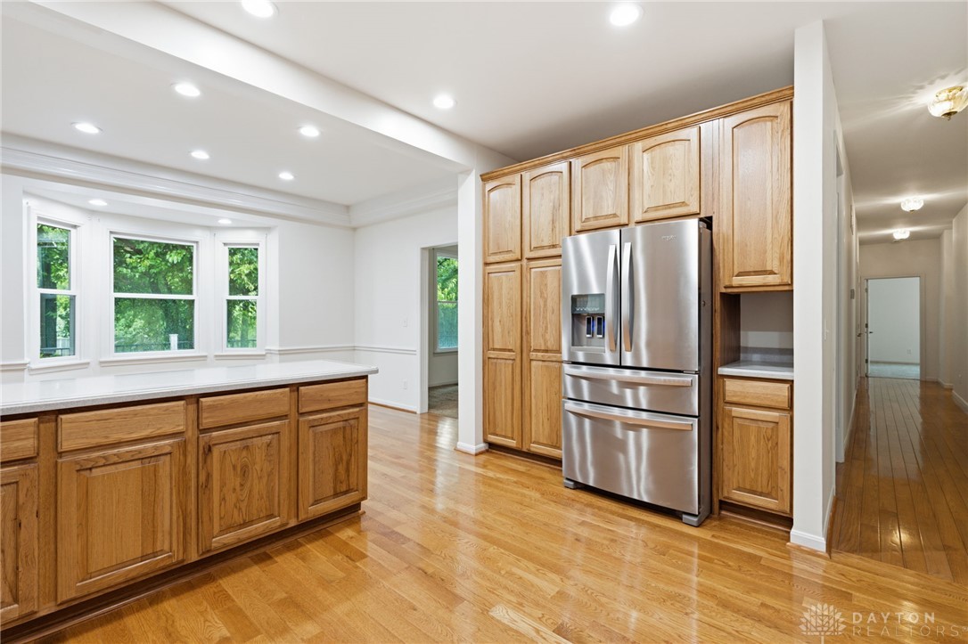 2338 Pointview Court