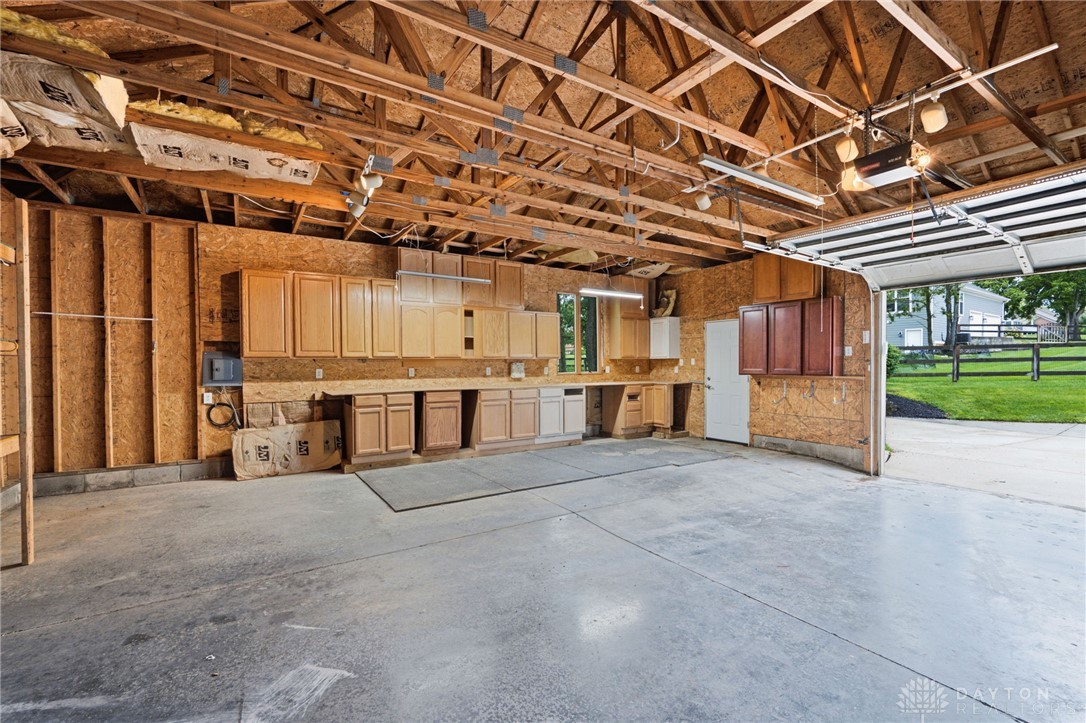 2338 Pointview Court