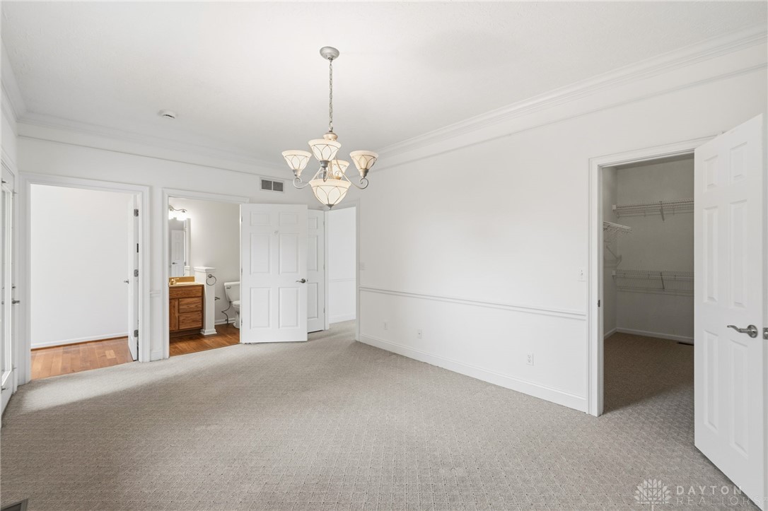 2338 Pointview Court