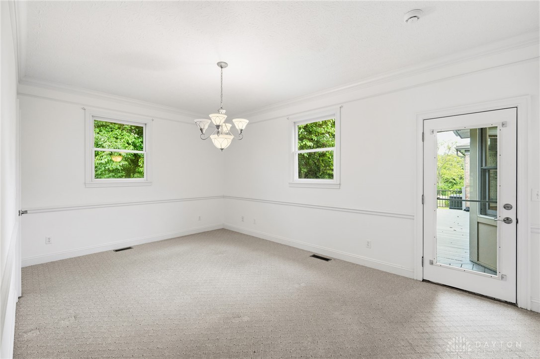 2338 Pointview Court