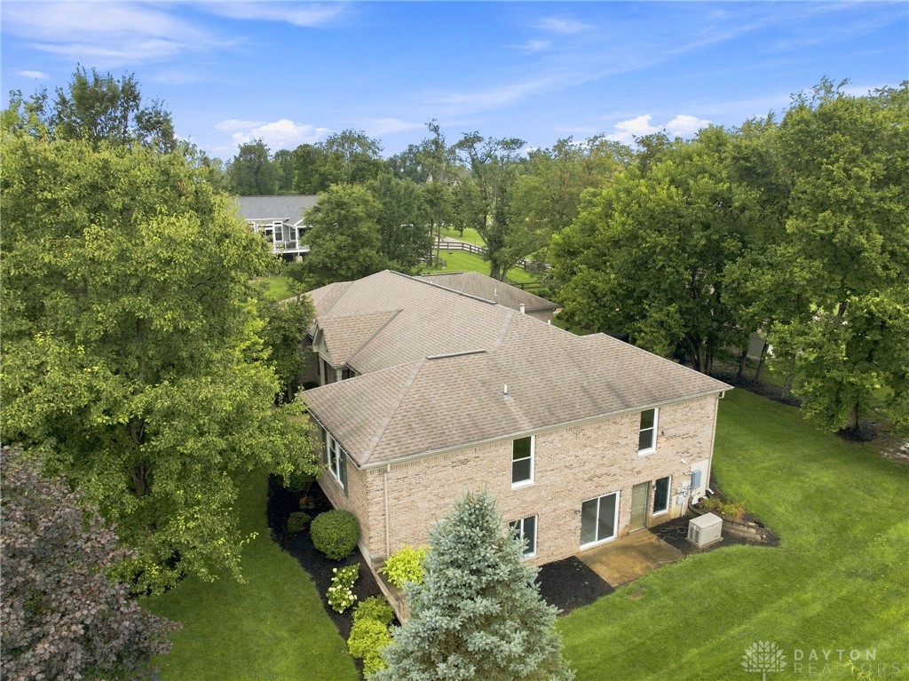 2338 Pointview Court