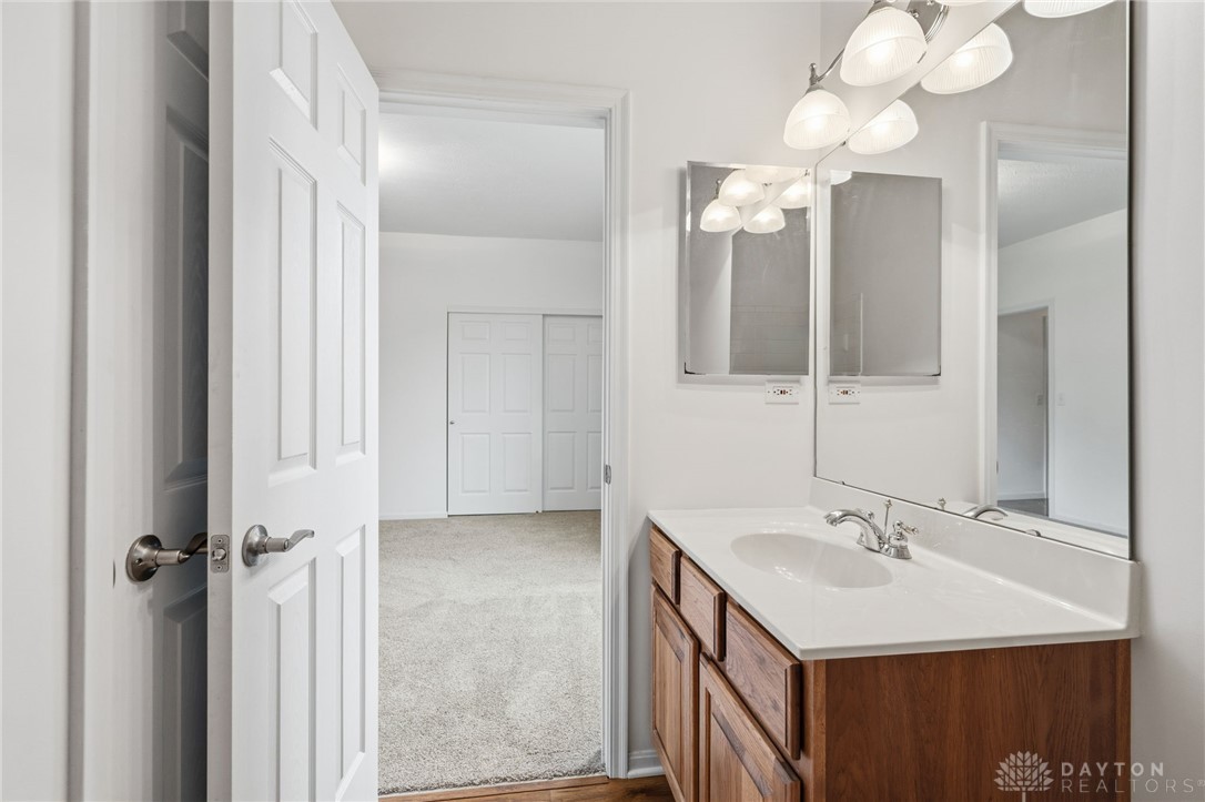 2338 Pointview Court
