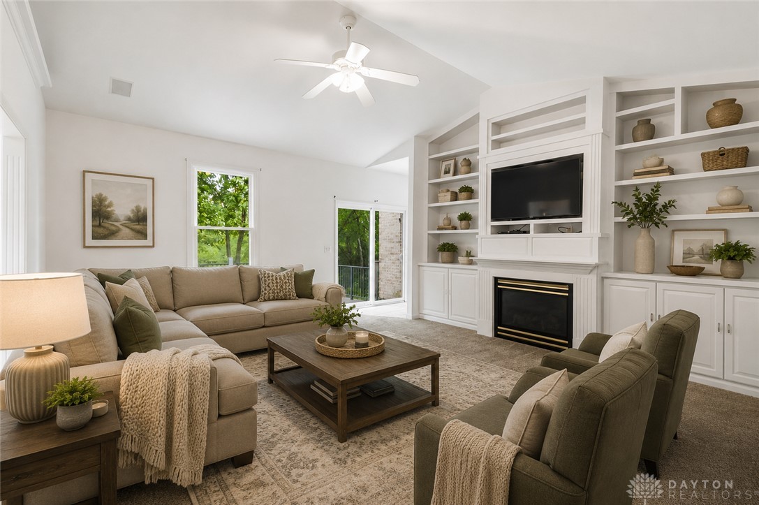 2338 Pointview Court
