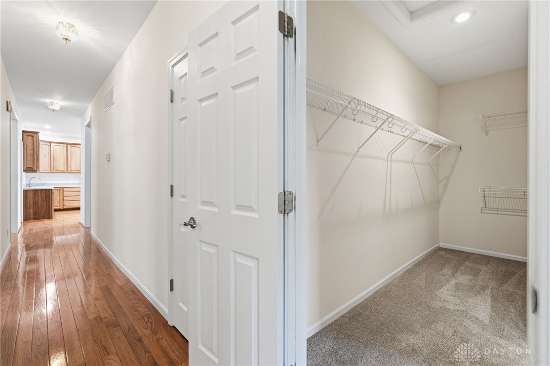 2338 Pointview Court