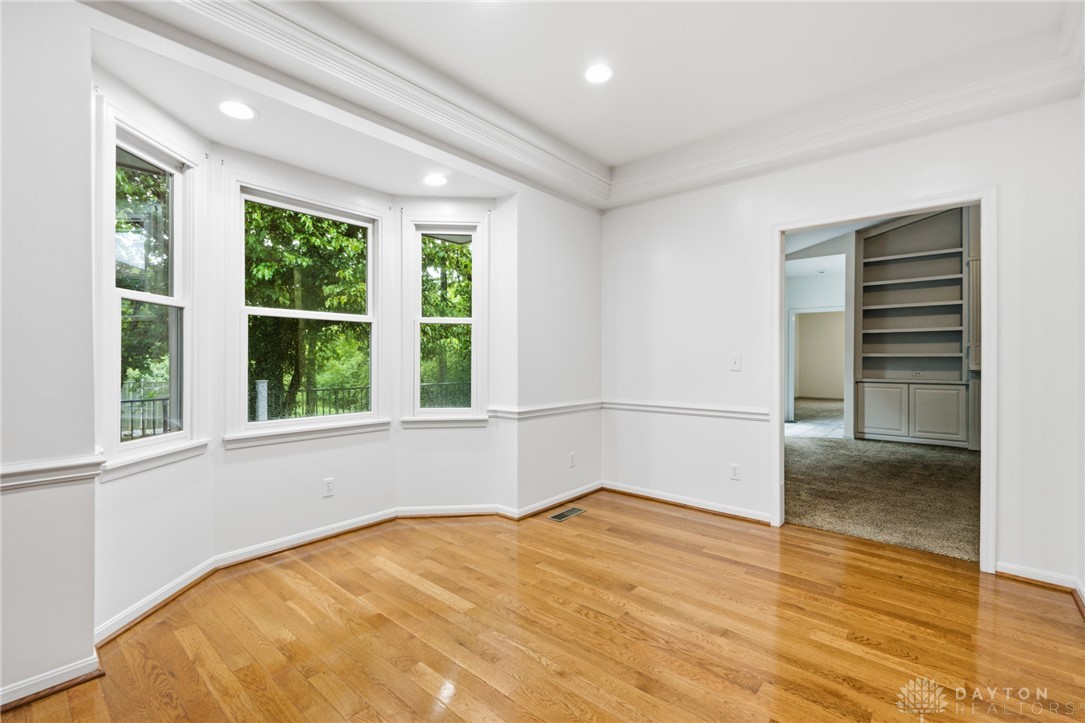 2338 Pointview Court