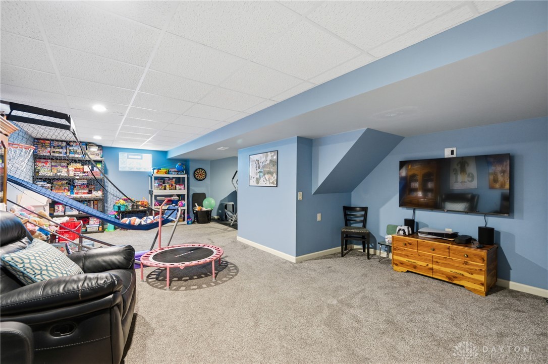 927 Grandstone Court