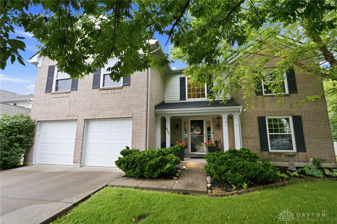 927 Grandstone Court