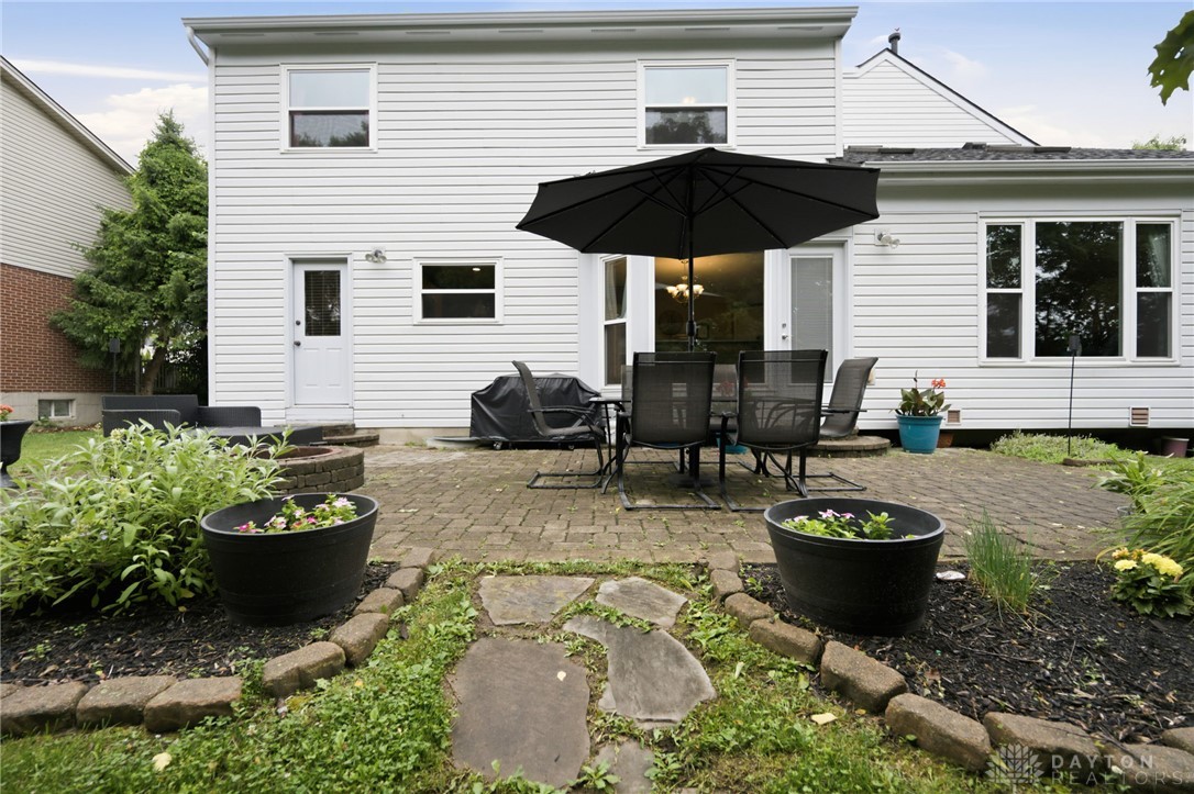 927 Grandstone Court