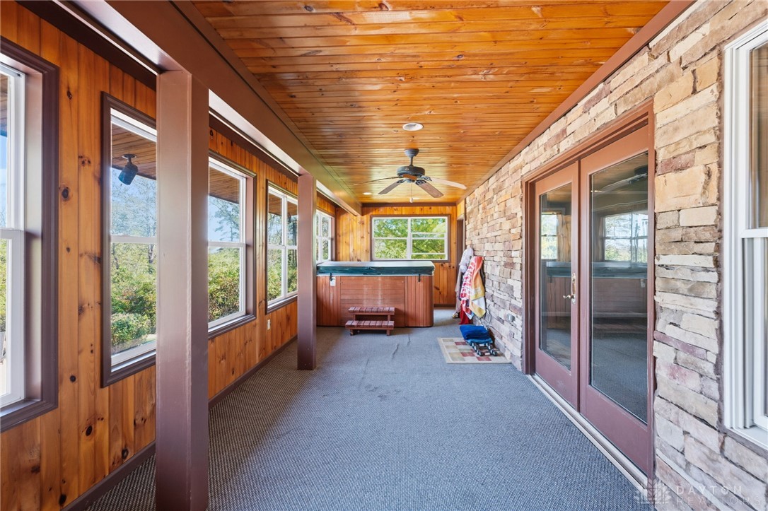 114 Hickory Lane