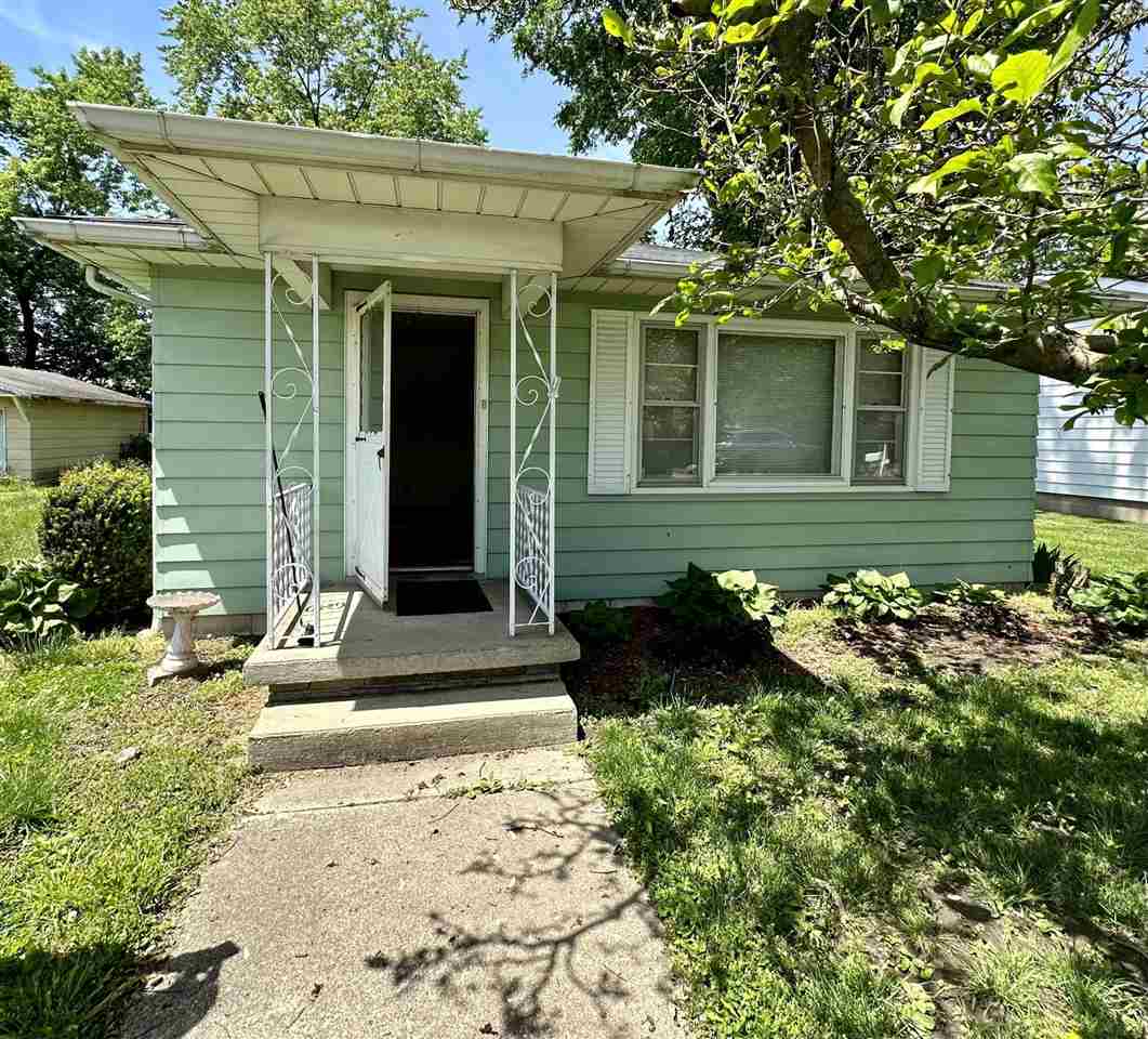 2935 S 8th Street