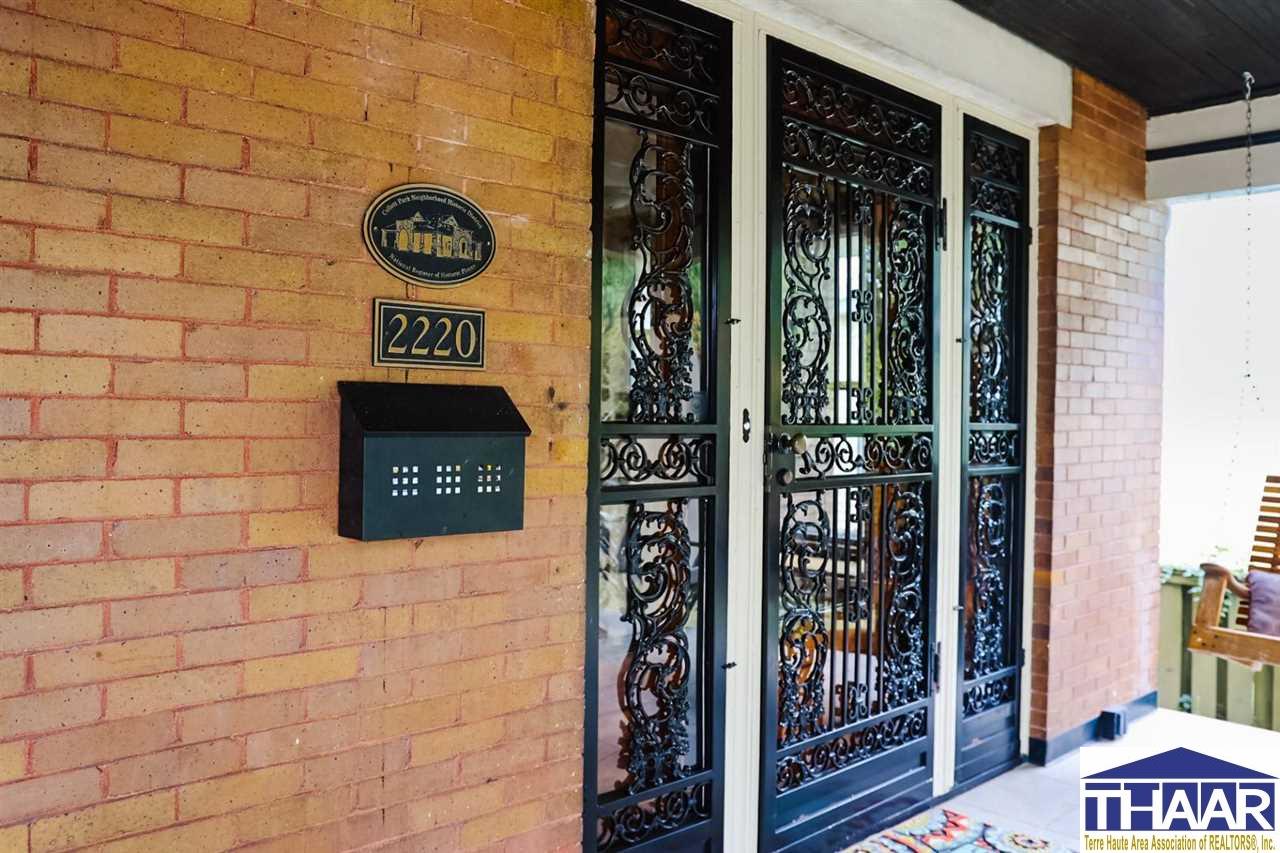 2220 N 10th Street