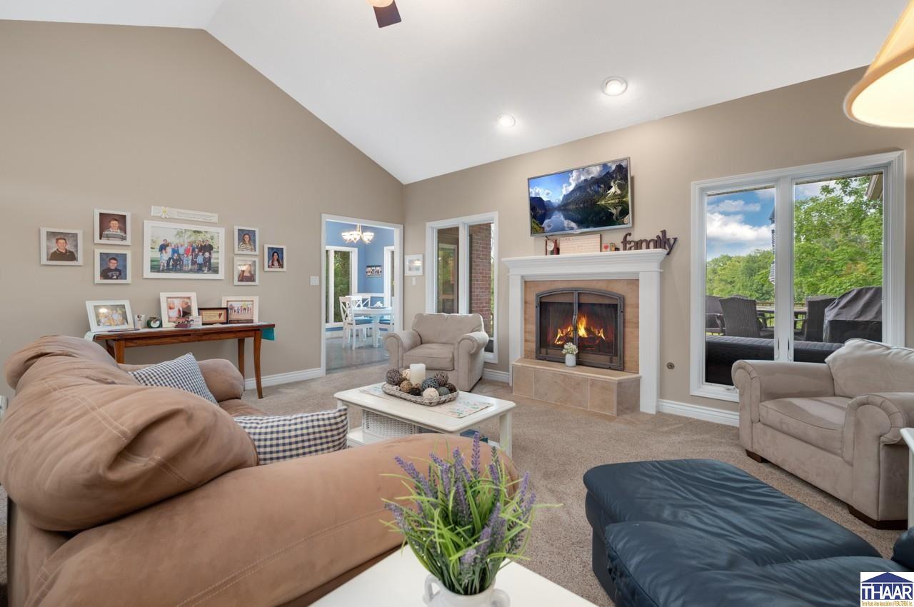 5576 and 5592 Idle Creek Lane