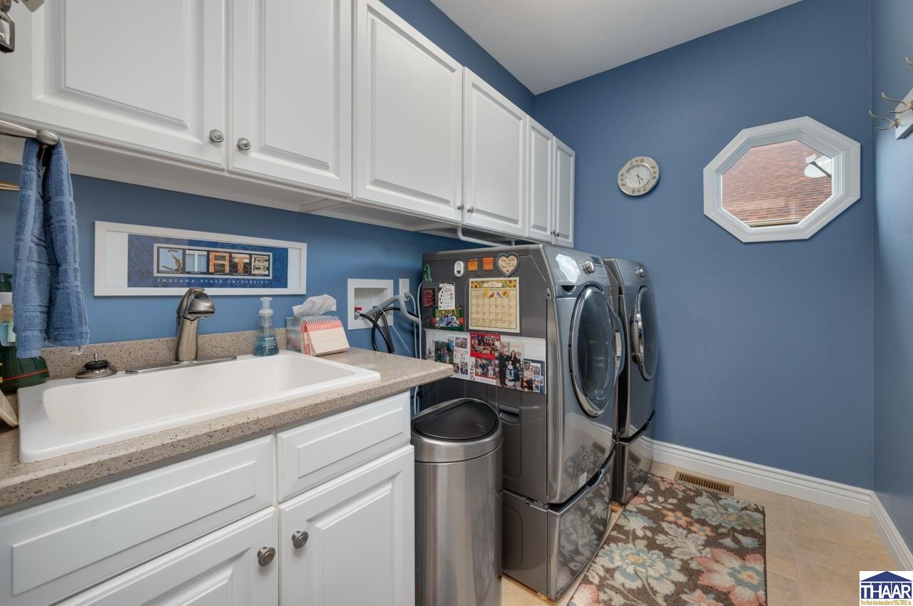 5576 and 5592 Idle Creek Lane