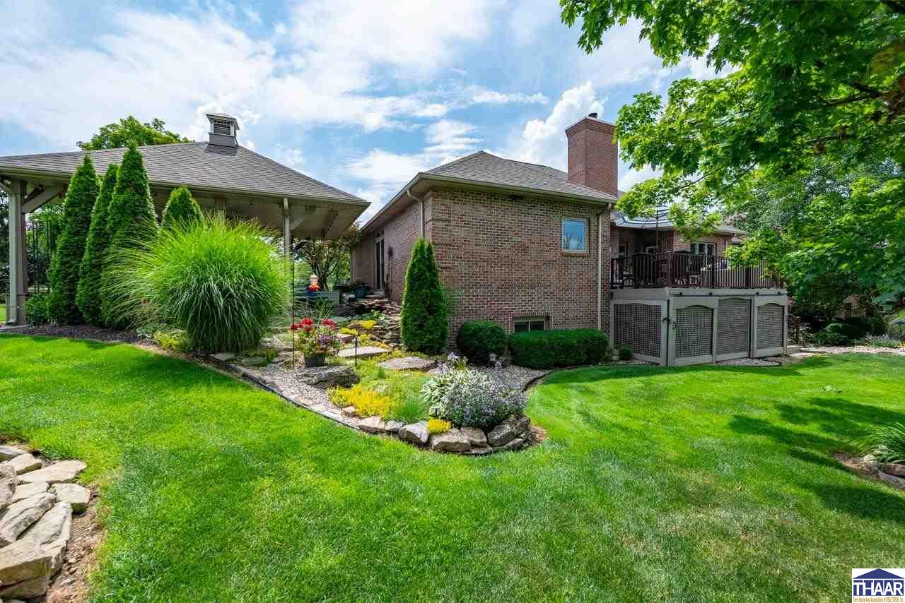 5576 and 5592 Idle Creek Lane