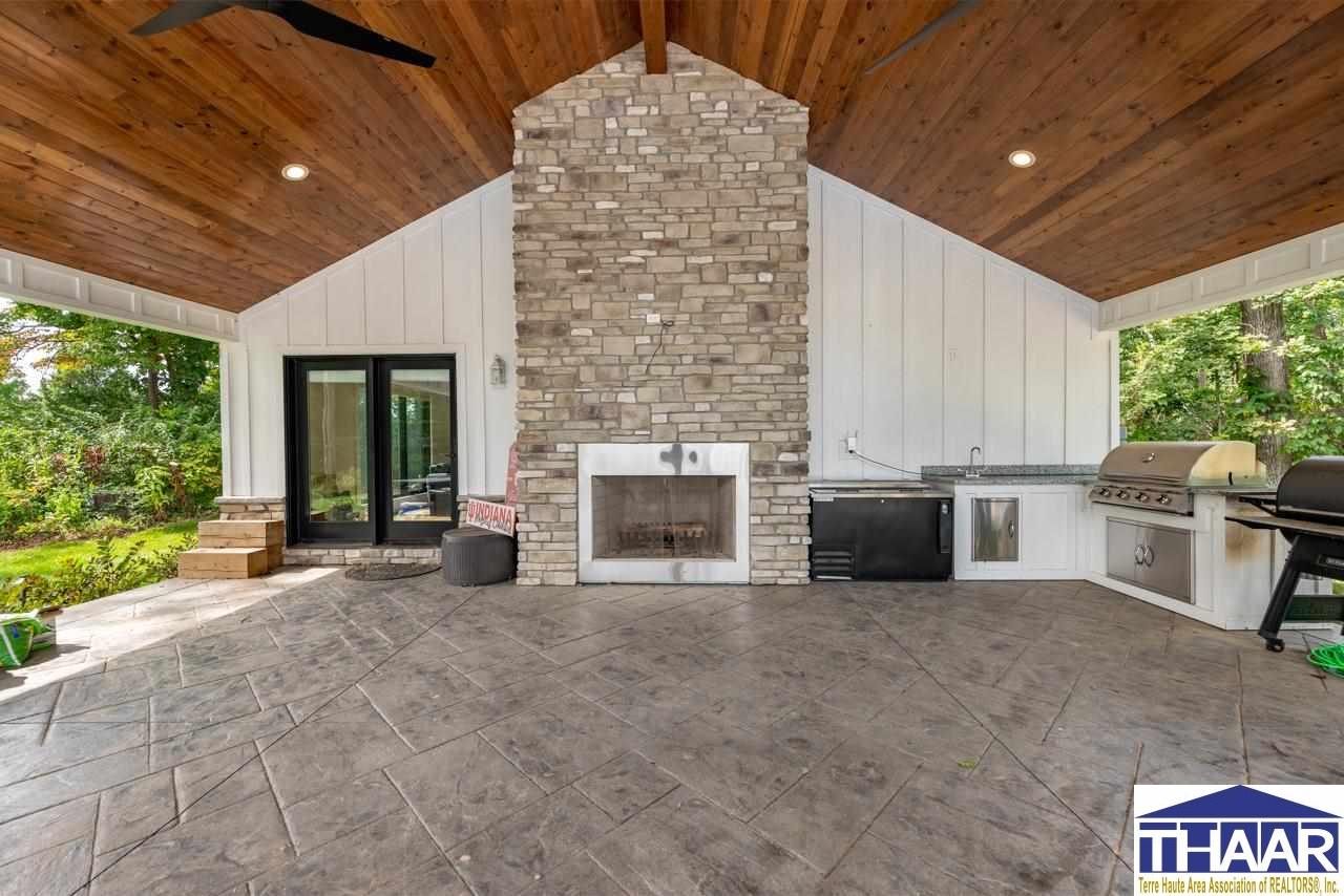 605 Putter Point Court