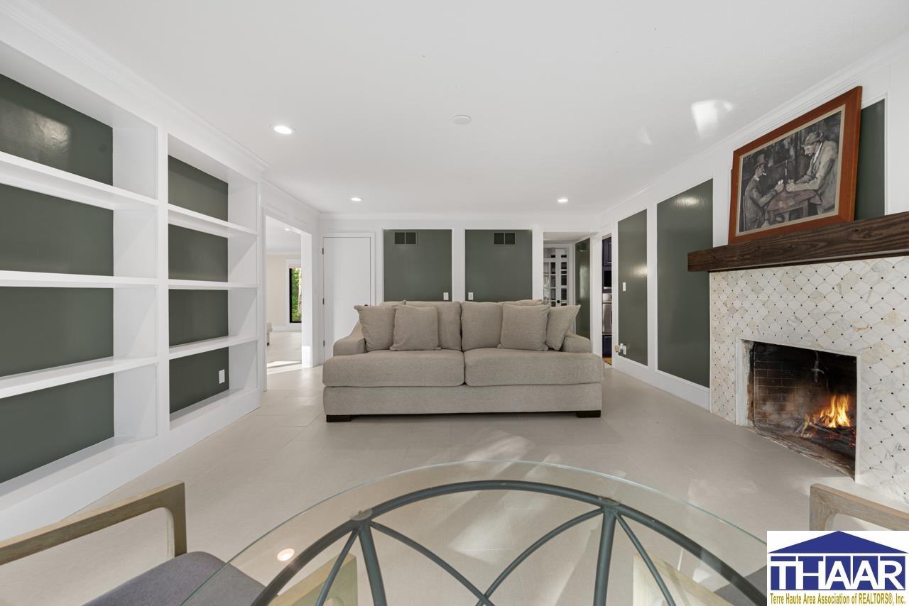 605 Putter Point Court