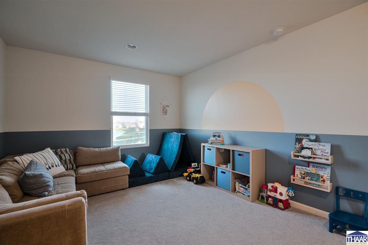 6643 Mangrove Drive