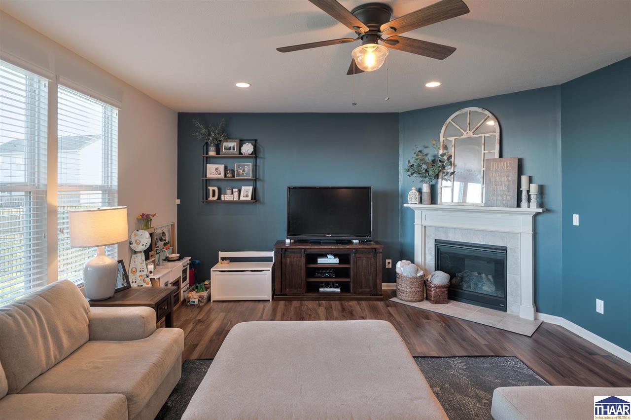 6643 Mangrove Drive