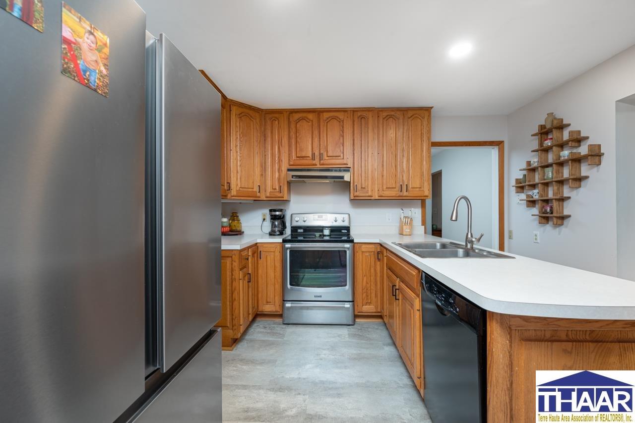 6074 Planett Road