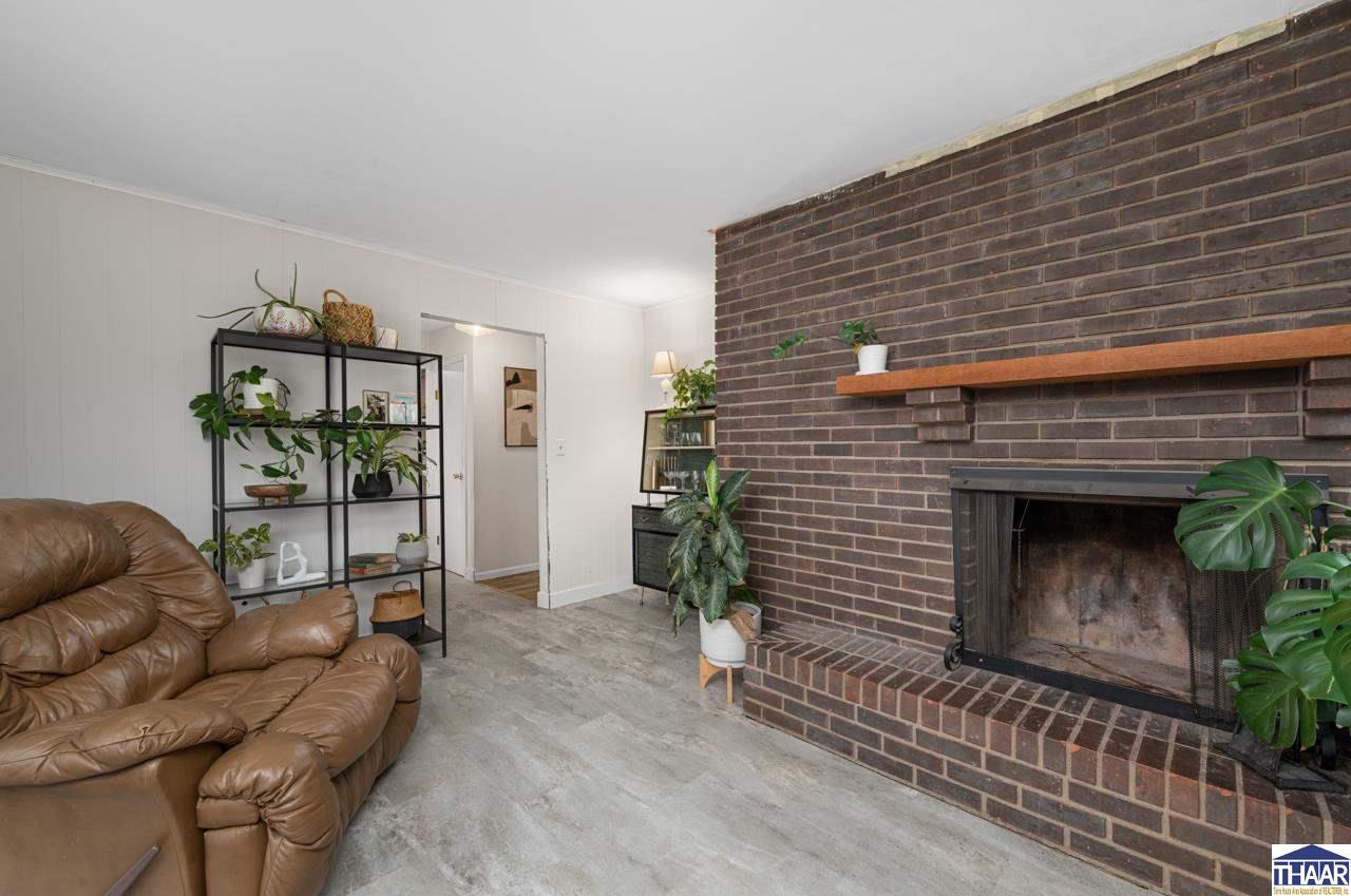 6074 Planett Road